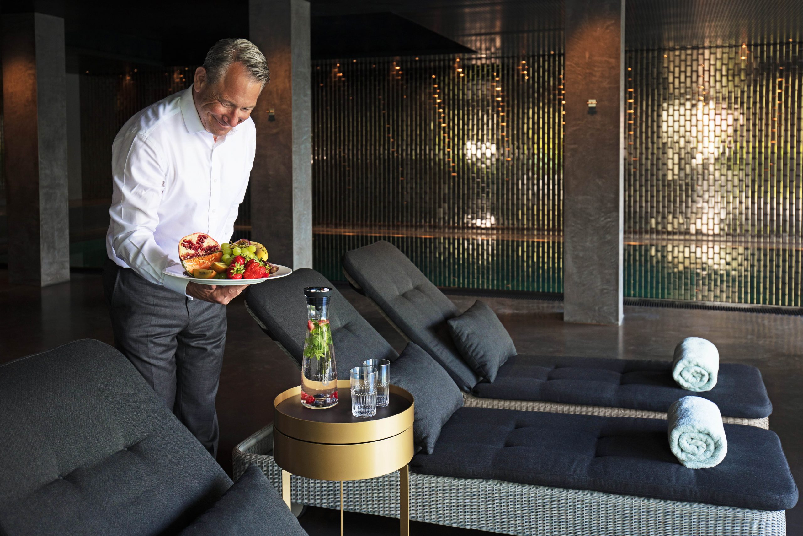 $value['slide']['alt']